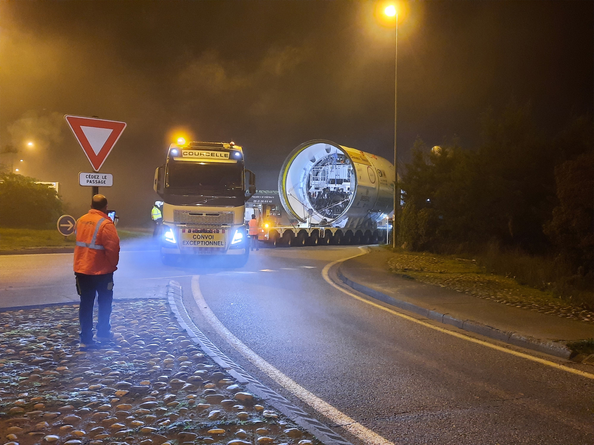 Transport Lourd - Tunnelier Clémence Isaure - 106T